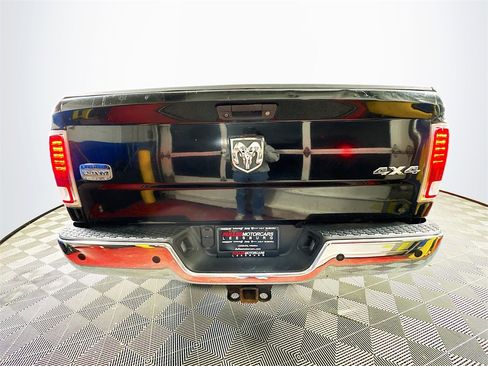 Used 2014 RAM 3500 Laramie Longhorn image 6