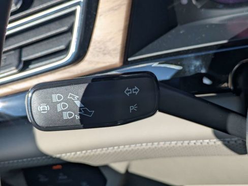 New 2026 Volkswagen Atlas SE FWD image 31