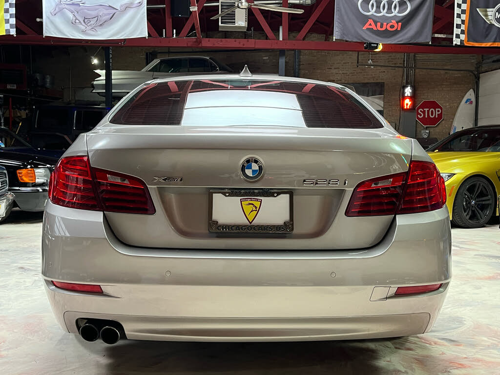 Used 2014 BMW 528i xDrive Sedan AWD/4WD image 5