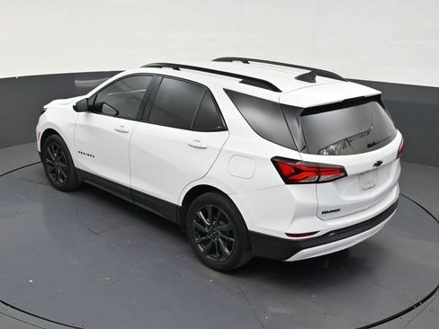 Used 2024 Chevrolet Equinox RS FWD image 14
