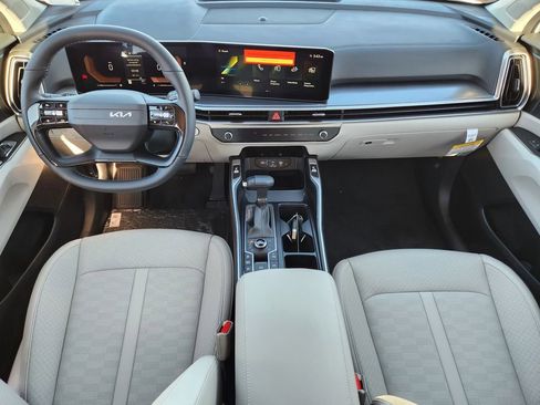 New 2026 Kia Sorento S image 10