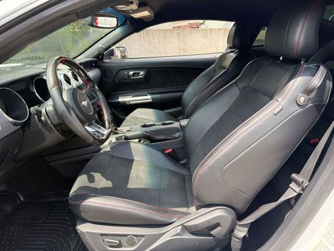 Used 2016 Ford Mustang GT Premium w/ Equipment Group 401A RWD image 14