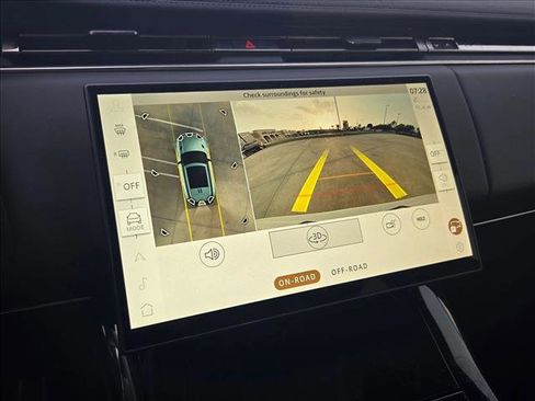 Certified 2025 Land Rover Range Rover Sport Dynamic SE image 15