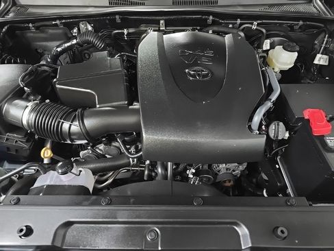 Used 2023 Toyota Tacoma SR image 12