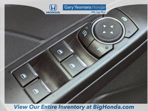 Used 2025 Ford Escape ST-Line w/ Equipment Group 301A image 25