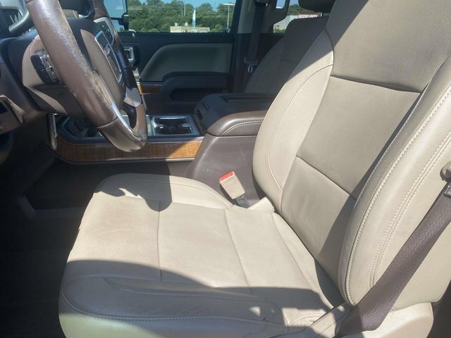 Used 2019 GMC Sierra 2500 SLT w/ Duramax Plus Package AWD/4WD image 12
