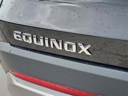 New 2026 Chevrolet Equinox LT image 7
