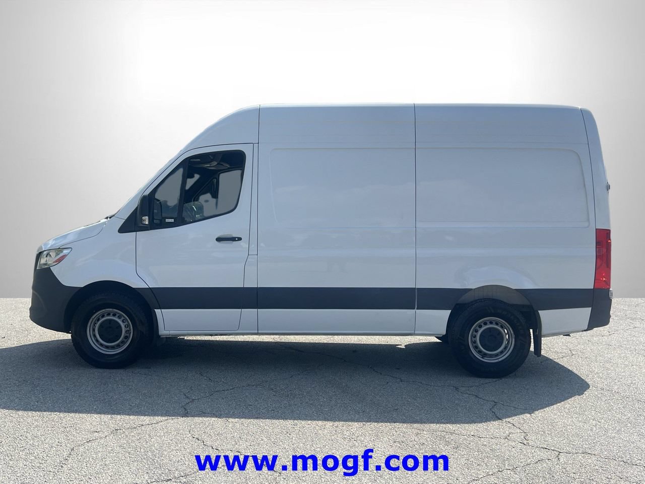 Used 2025 Mercedes-Benz Sprinter 2500 image 22