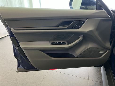 Certified 2022 Porsche Taycan 4S image 12