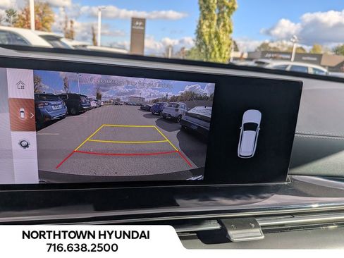 Used 2025 Genesis GV80 2.5T Standard image 6