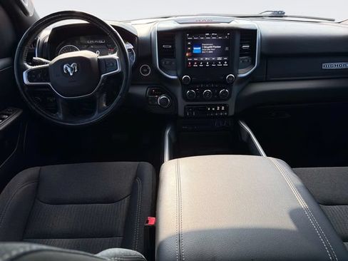 Used 2019 RAM 1500 Big Horn AWD/4WD image 16