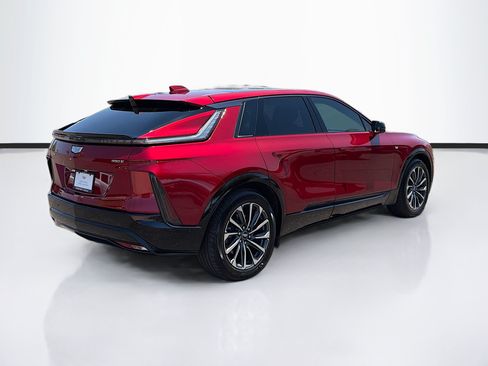 Certified 2024 Cadillac Lyriq Sport RWD image 5