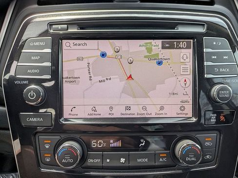 Used 2023 Nissan Maxima Platinum w/ Sport Mat Group FWD image 17