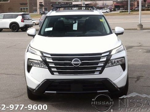 New 2026 Nissan Rogue Platinum w/ Platinum Premium Package AWD/4WD image 2