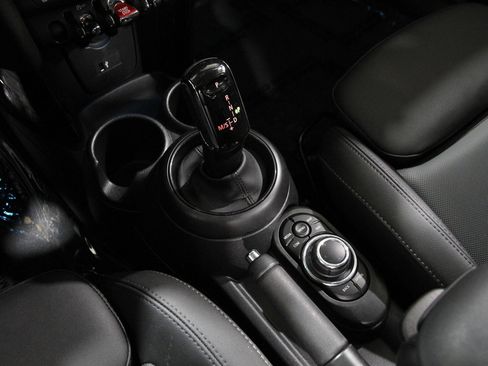 Certified 2024 MINI Cooper S image 15