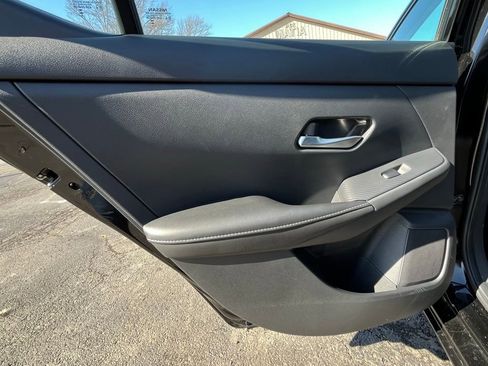 Used 2023 Nissan Sentra SV w/ All-Weather Package image 15