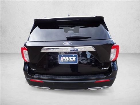 Certified 2023 Ford Explorer XLT w/ Equipment Group 202A image 3