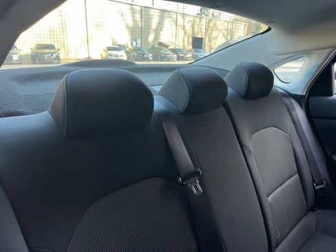 Used 2019 Kia Forte LXS image 28