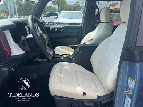 New 2025 Ford Bronco Heritage Edition image 11