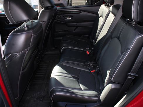 Used 2023 Honda Pilot Elite image 16