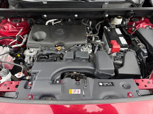 Used 2024 Toyota RAV4 LE image 20