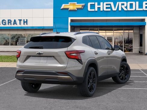New 2026 Chevrolet Trax ACTIV w/ Driver Confidence Package FWD image 4
