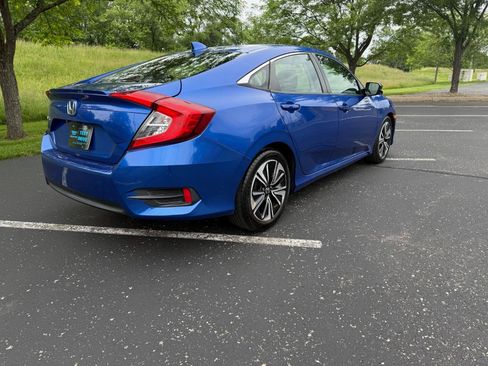 Used 2016 Honda Civic EX-L image 3