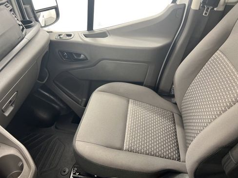 Used 2024 Ford Transit 350 XLT image 18