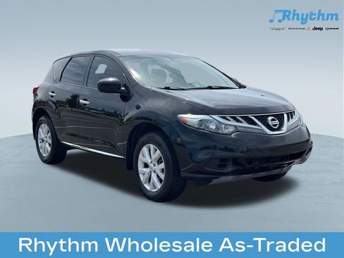 Used 2012 Nissan Murano S FWD image 1
