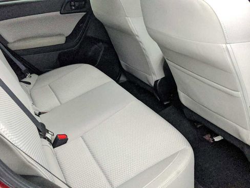 Used 2017 Subaru Forester 2.5i Premium w/ Popular Package #2A image 25