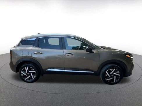 Used 2026 Nissan Kicks SV w/ Cold Weather Package FWD image 16