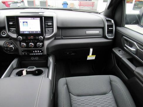 New 2026 RAM 1500 Big Horn w/ Night Edition image 15
