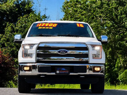 Used 2016 Ford F150 Lariat w/ Equipment Group 502A Luxury AWD/4WD image 2