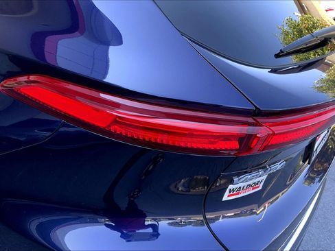Used 2021 Toyota Venza XLE w/ Softex Package AWD/4WD image 28
