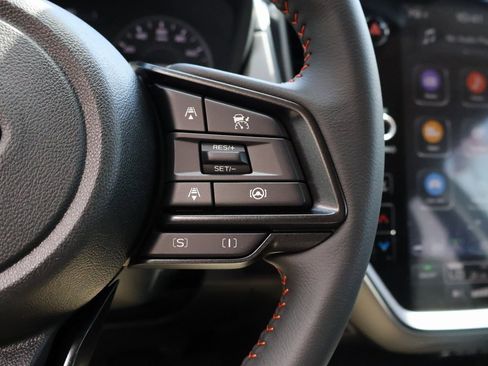 New 2025 Subaru Crosstrek 2.5i Limited w/ Crosstrek Mirror Package image 29