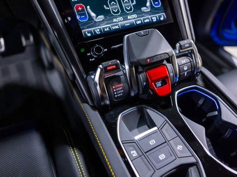 Used 2022 Lamborghini Urus image 42