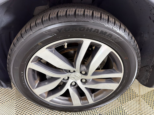 Used 2018 Honda Pilot Touring image 13