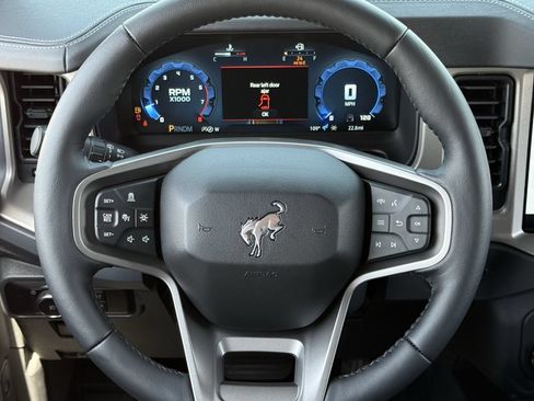 New 2026 Ford Bronco Outer Banks AWD/4WD image 11