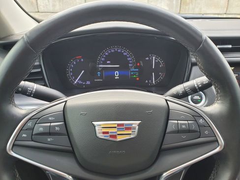 Used 2019 Cadillac XT5 Luxury w/ LPO, Black Ice Package image 21