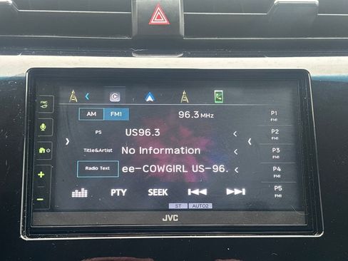 Used 2019 Toyota Camry SE image 12