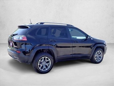 Used 2020 Jeep Cherokee Trailhawk w/ Cold Weather Group AWD/4WD image 4