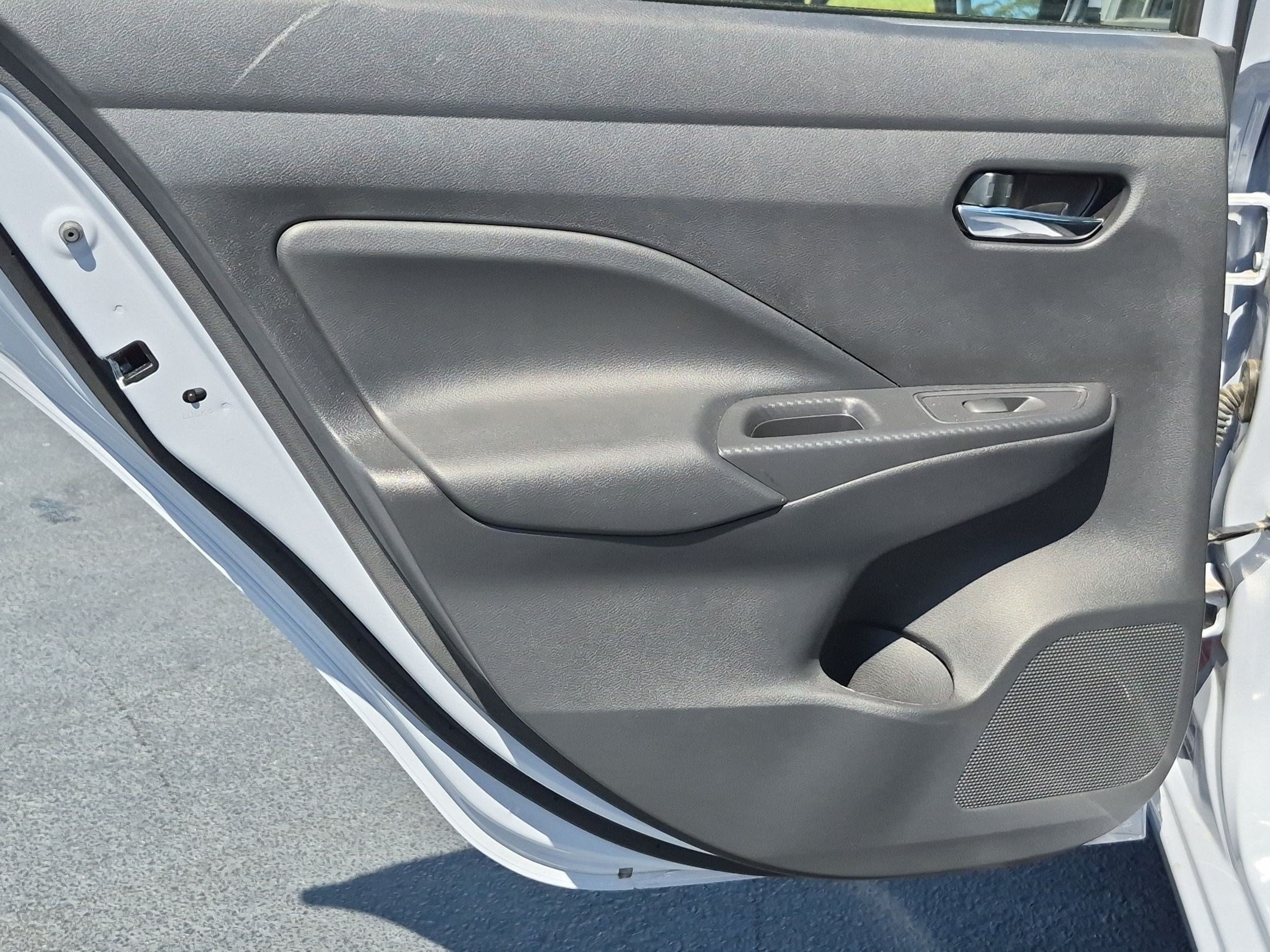 Used 2025 Nissan Versa SV w/ Trunk Package FWD image 28