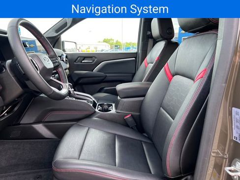 Certified 2023 Chevrolet Colorado Z71 w/ Z71 Convenience Package 2 AWD/4WD image 4