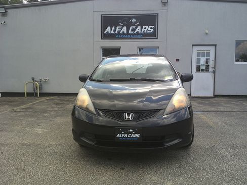 Used 2013 Honda Fit image 2