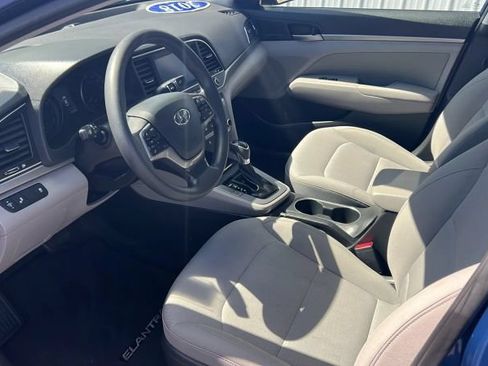 Used 2018 Hyundai Elantra SEL FWD image 16