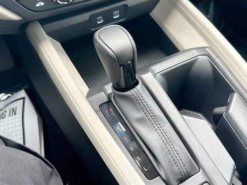 Certified 2023 Honda Accord EX image 19