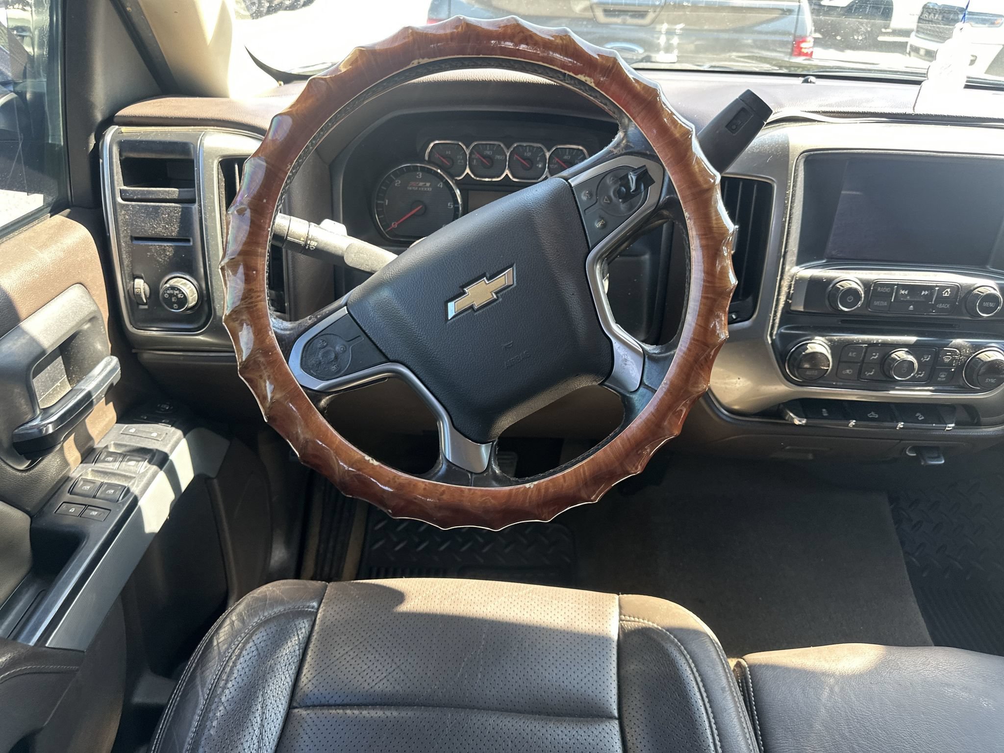 Used 2015 Chevrolet Silverado 1500 LT w/ All Star Edition RWD image 23