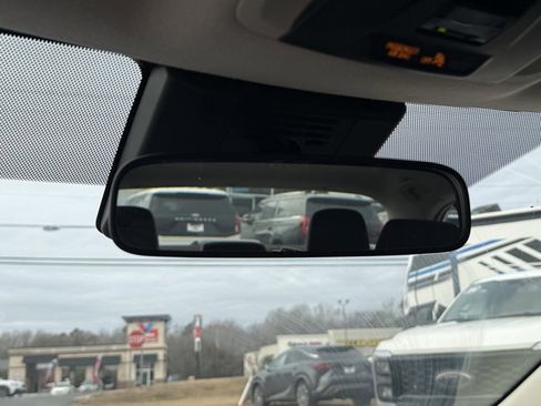 Used 2023 Toyota Corolla LE image 25