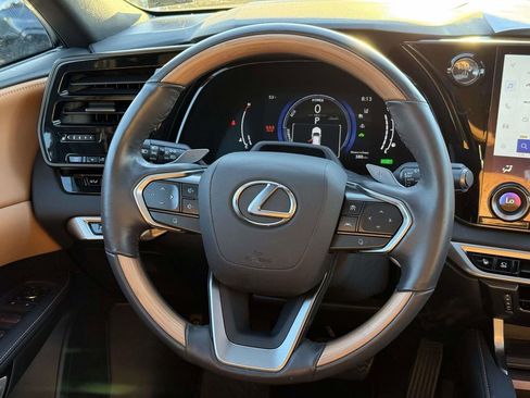 Used 2024 Lexus RX 350 image 10