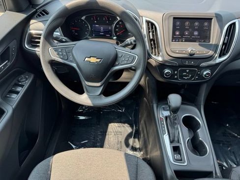 Certified 2022 Chevrolet Equinox LT w/ LPO, Floor Liner Package AWD/4WD image 13